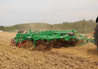 Spulchniacze Regent Tukan MSG 450