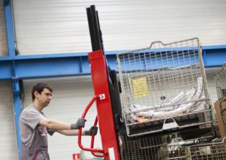 Wózki podnośnikowe Wózki paletowe elektryczne Manitou Kleos EB 250 D18