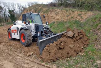 Ładowarki teleskopowe Bobcat T 2250