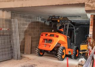 Terenowe wózki widłowe Ausa C 201 H x4