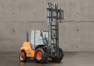 Terenowe wózki widłowe Ausa C 500 H