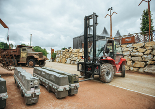 Terenowe wózki widłowe Manitou M 30-4