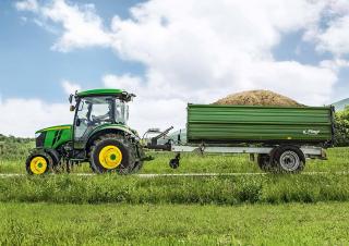 Pojazdy Traktory miejskie z zaczepem przednim John Deere 4052 R