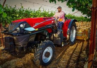 Traktory z napędem 2WD Case IH Farmall 120N