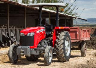 Traktory z napędem 2WD Massey Ferguson MF 2615 GE