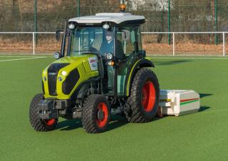 Traktory z napędem 2WD Claas Nexos 230 VE