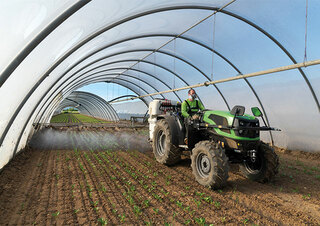 Traktory z napędem 4WD DEUTZ-FAHR 3050 Basso