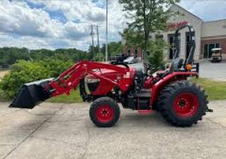 Traktory z napędem 4WD TYM 3620R