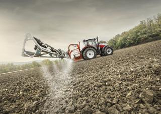 Pojazdy Ciągniki kompaktowe Steyr 4125 Profi CVT