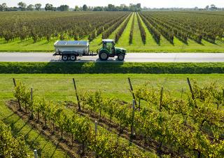 Traktory z napędem 4WD DEUTZ-FAHR 5100 DF TTV 