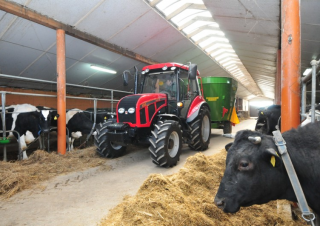 Traktory z napędem 4WD Pronar 5222