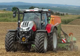 Traktory z napędem 4WD Steyr 6165 Impuls CVT