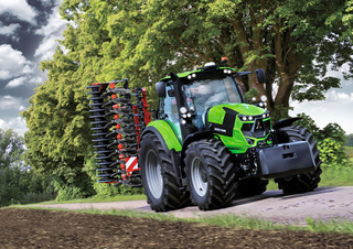Traktory z napędem 4WD DEUTZ-FAHR 6215 Agrotron TTV