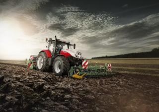 Traktory z napędem 4WD Steyr 6240 Absolut CVT
