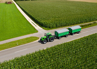 Traktory z napędem 4WD DEUTZ-FAHR 6230 Agrtotron TTV