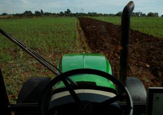 Traktory z napędem 4WD John Deere 6603