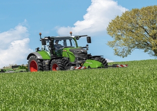Traktory z napędem 4WD Fendt 722 Vario Power