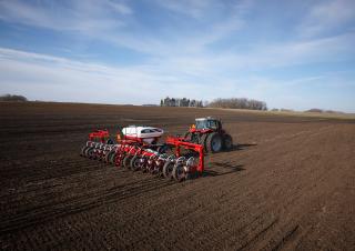 Traktory z napędem 4WD Massey Ferguson 7722