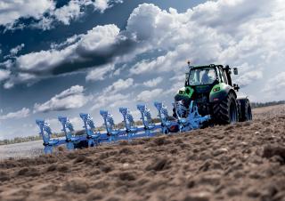 Traktory z napędem 4WD DEUTZ-FAHR 9340 Agrotron TTV