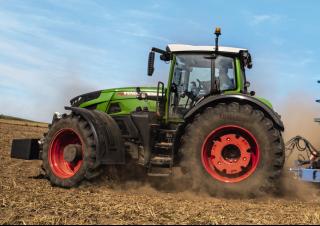 Traktory z napędem 4WD Fendt 942 Vario Profi