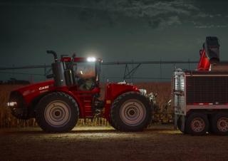 Traktory z napędem 4WD Case IH AFS Connect Steiger 420