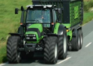 Traktory z napędem 4WD DEUTZ-FAHR Agrotron TTV 620 DCR