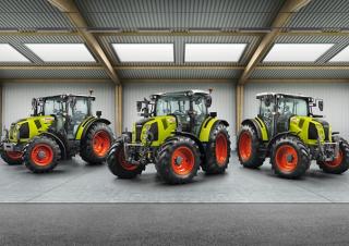 Traktory z napędem 4WD Claas Arion 470 