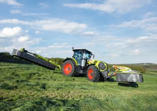 Traktory z napędem 4WD Claas Arion 630 Hexashift