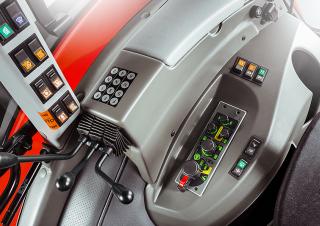 Traktory z napędem 4WD Zetor Crystal 160