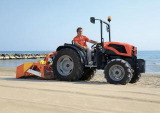 Traktory z napędem 4WD SAME Delfino 60
