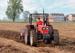 Traktory z napędem 4WD SAME Explorer Special 85