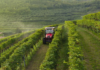 Traktory z napędem 4WD Valtra F85S