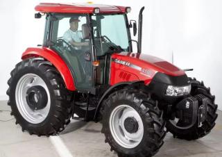 Traktory z napędem 4WD Case IH Farmall 110 C