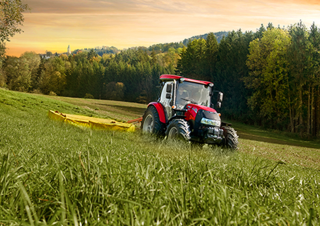 Traktory z napędem 4WD Case IH Farmall 75 A