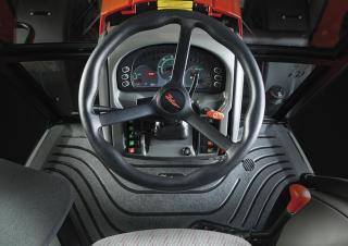 Traktory z napędem 4WD Zetor Forterra 115