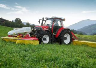 Traktory z napędem 4WD Lindner Lintrac 130