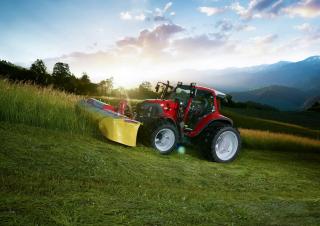 Traktory z napędem 4WD Lindner Lintrac 80
