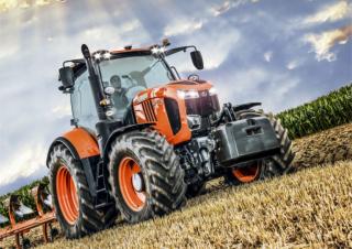 Traktory z napędem 4WD Kubota M7132
