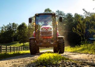 Traktory z napędem 4WD Massey Ferguson MF 2860 M