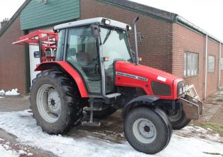 Traktory z napędem 4WD Massey Ferguson MF 4225 LPF