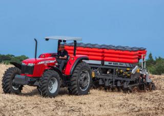 Traktory z napędem 4WD Massey Ferguson MF 4297