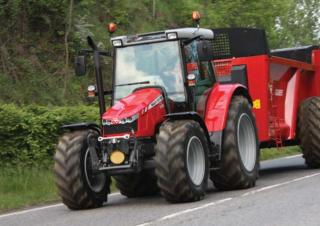 Traktory z napędem 4WD Massey Ferguson MF 5410-4 Edition