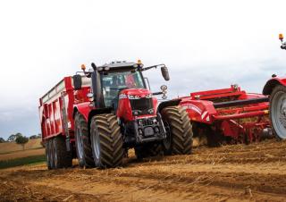 Traktory z napędem 4WD Massey Ferguson MF 7722 S