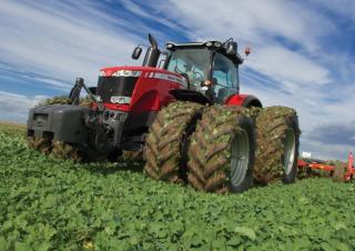 Traktory z napędem 4WD Massey Ferguson MF 8660 Dyna-VT