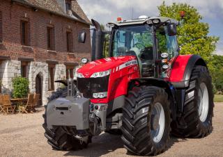 Traktory z napędem 4WD Massey Ferguson MF 8740 S