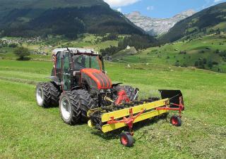 Traktory z napędem 4WD Reform Werke Mounty 110 V