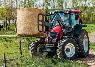 Traktory z napędem 4WD Valtra N 143