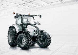 Traktory z napędem 4WD Lamborghini Nitro 130