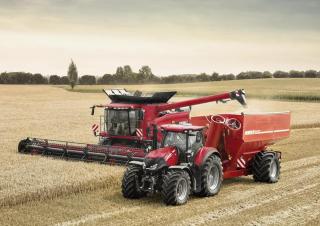 Traktory z napędem 4WD Case IH Optum 270 CVX Profi