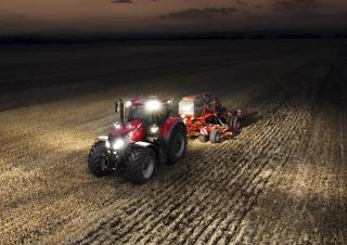 Traktory z napędem 4WD Case IH Optum 300 CVX Profi
